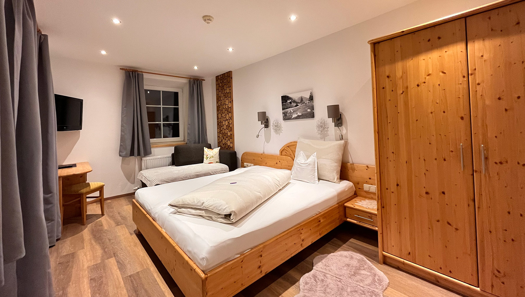 02_gruenmoos_header-apartment